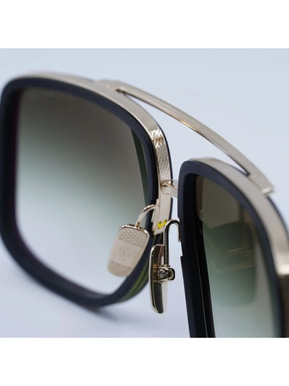 Dita MACH-ONE-DRX-2030-F-59 Sunglasses Black Aviator Frame, Green Lenses